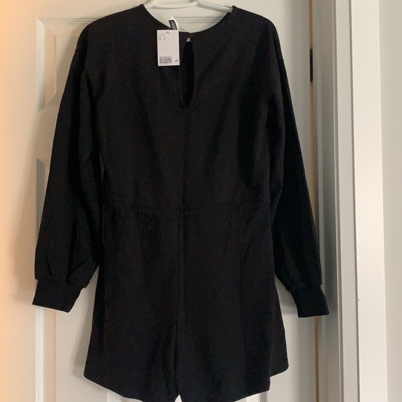 H&M long sleeve romper - Picture 5 of 5